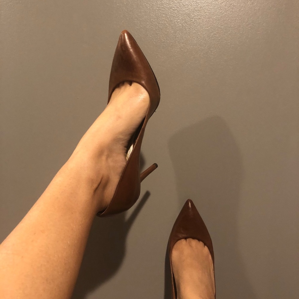 brown leather brian atwood heels